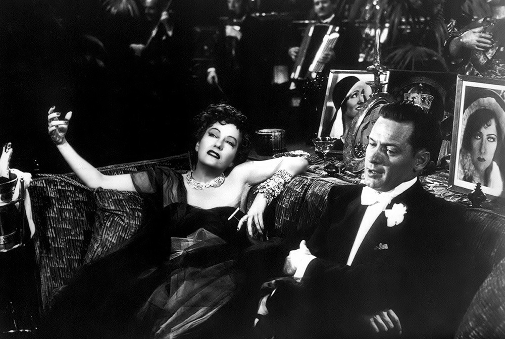 Gloria Swanson y William Holden. (Sunset boulevard. Paramount Pictures. 1950.)