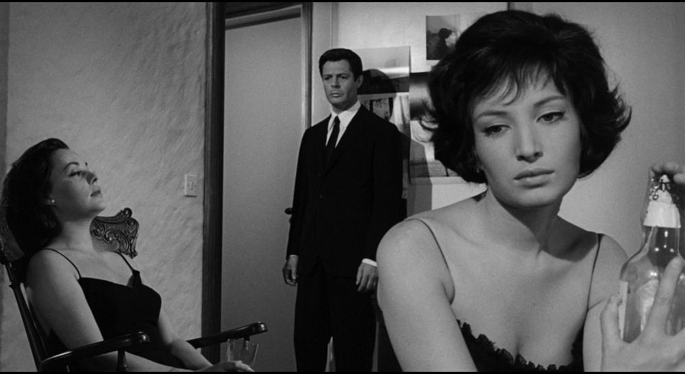 La noche. (Nep Films, Silver Films, Sofitedip. 1961).