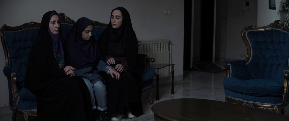 La semilla de la higuera sagrada. (Run Way Pictures, Parallel 45, arte France Cinéma, Parallel45, Filmförderung Hamburg Schleswig-Holstein, L'Aide aux Cinémas du Monde, Moin Films. 2024).