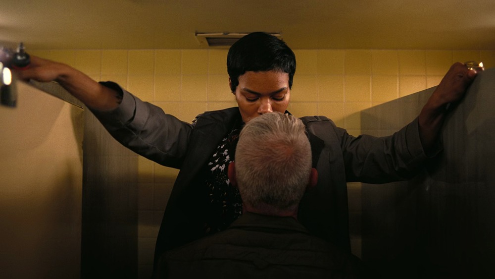 Una batalla tras otra. (Warner Bros., Ghoulardi Film Company.