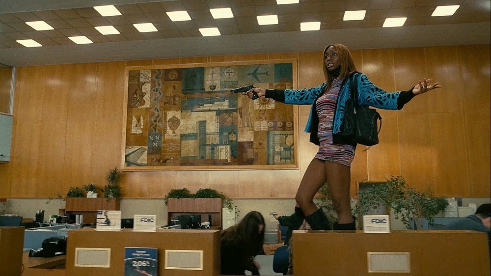 Una batalla tras otra. (Warner Bros., Ghoulardi Film Company.