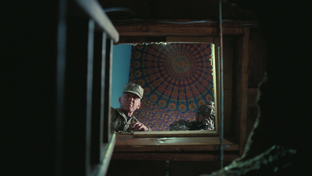 Una batalla tras otra. (Warner Bros., Ghoulardi Film Company.