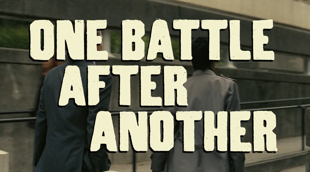 Una batalla tras otra. (Warner Bros., Ghoulardi Film Company.