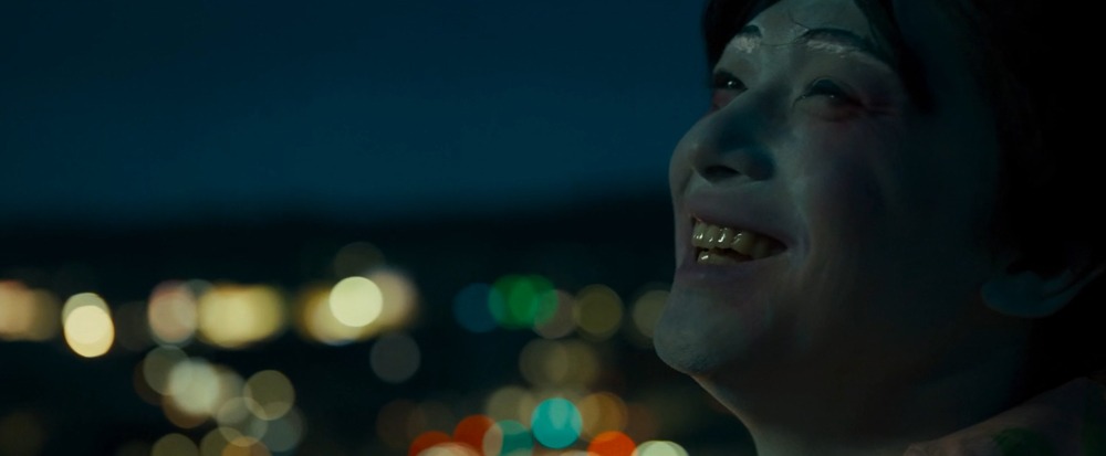 Kohuho. (TOHO, Aniplex, Asahi Shimbun Publications, Credeus. 2025).