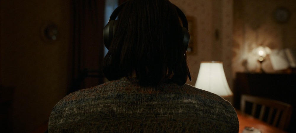Undertone. (Black Fawn Films, Kino, Slaterverse Pictures, Spooky Pictures. 20225).